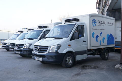 Наш большой автопарк рефрижераторов позволяет выполнять крупные поставки.