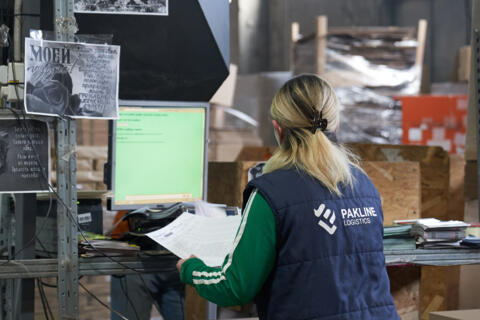 Наше API поможет вам автоматически отправлять заказы, а также получать номера отслеживания для каждой доставки